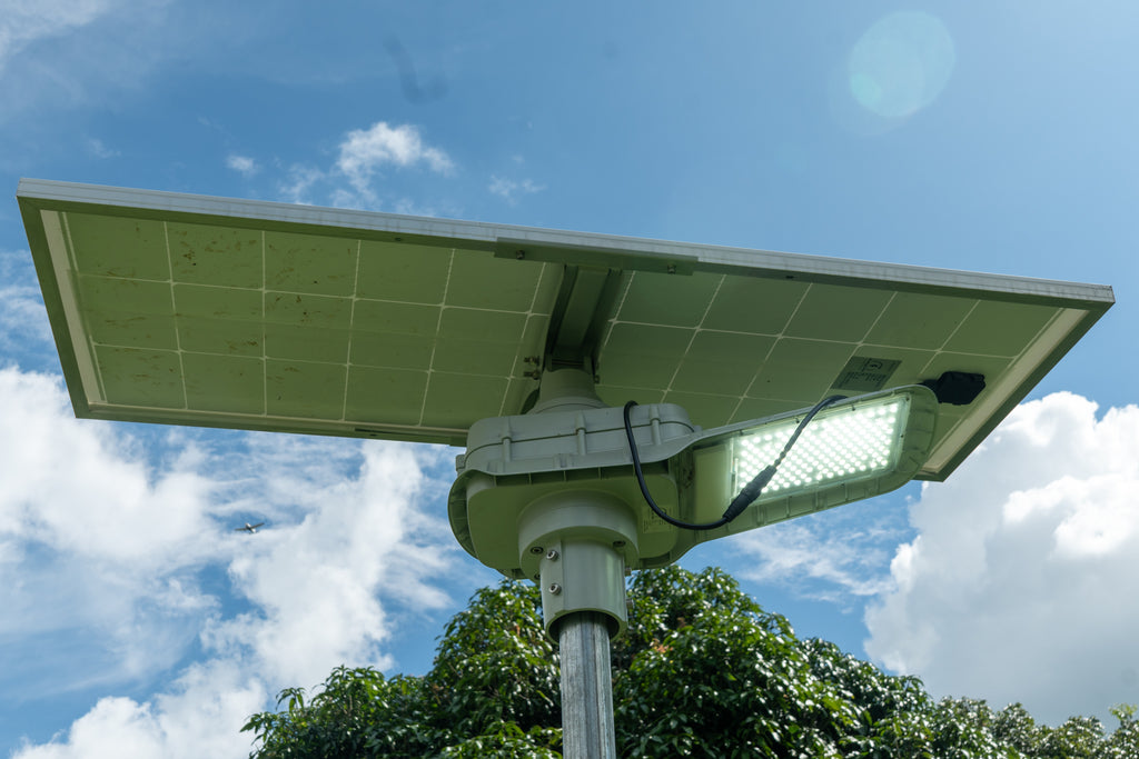 Luminaria Solar ONIX 60W-80W