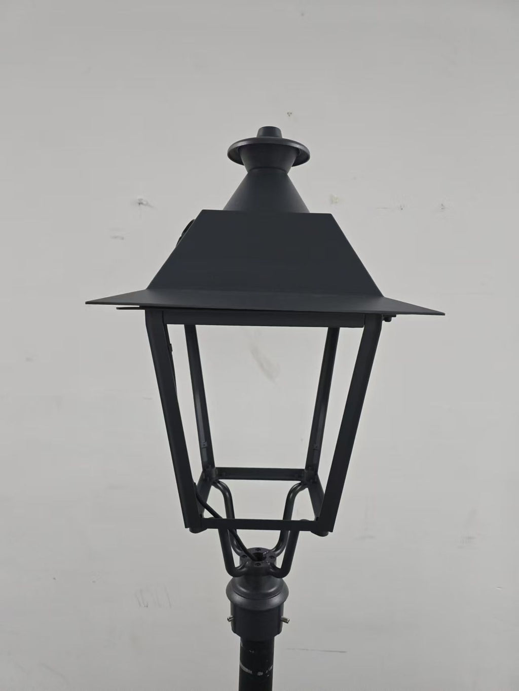 LUMINARIA LED FAROL FENIX 